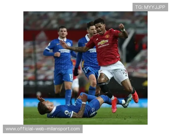 凯恩独秀的赛场风骨:乌尊与格林伍德拼劲十足,其余人默默无闻的背后力量